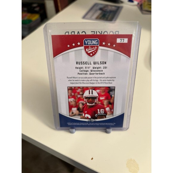 Russell Wilson 2012 rookie card Wisconsin Badgers Denver Broncos broncos Raw - Picture 2 of 2